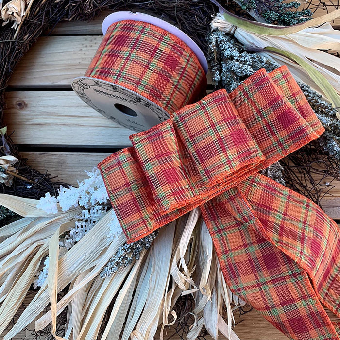 decorate-wreath-with-plaid-ribbon