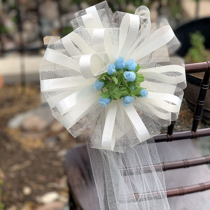 light-blue-wedding-rosebuds
