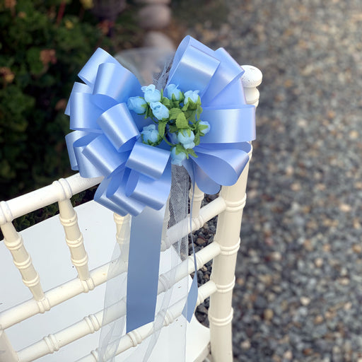 light-blue-pew-bows-for-weddings