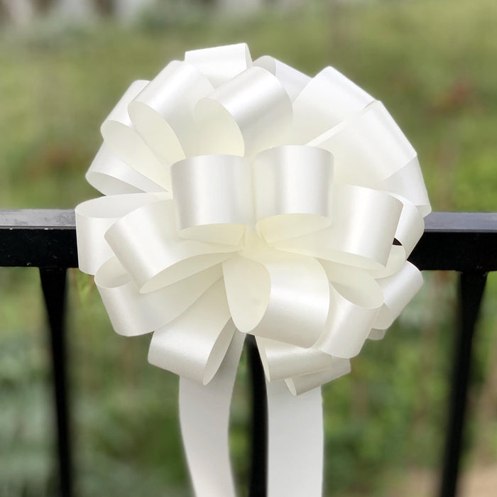 ivory pull bow close up