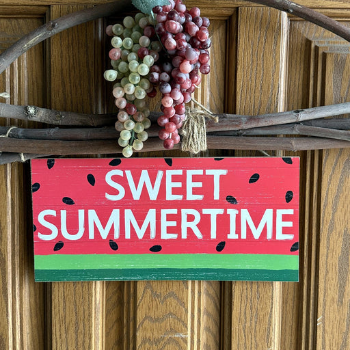 summer-theme-wreath-sign