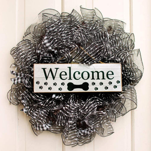 dog-lovers-welcome-sign-door-hanger
