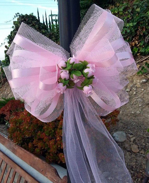 assembled-pink-tulle-wedding-bows