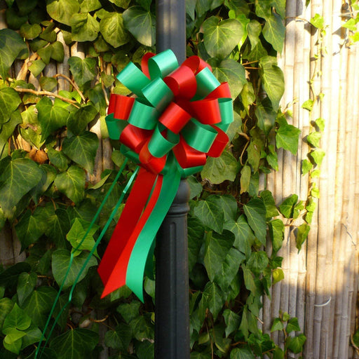 green-red-gift-wrapping-bow