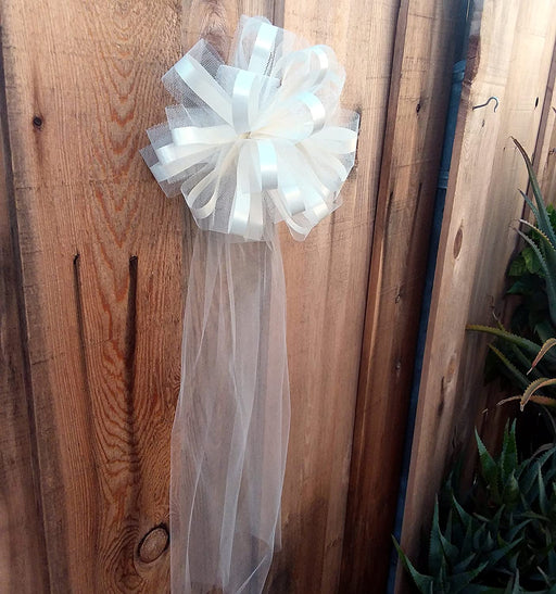 tulle-and-ribbon-ivory-bows