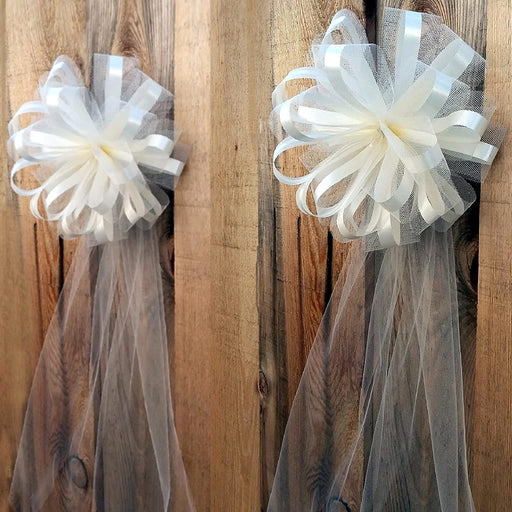 large-ivory-tulle-pew-bows