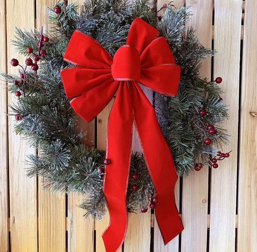 red-velvet-wreath-bows