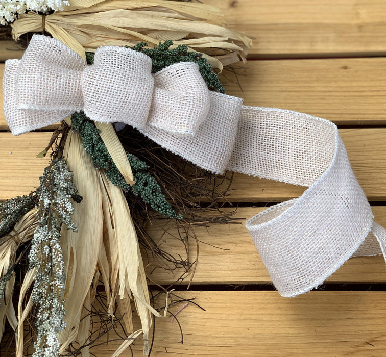 wired-edge-ivory-christmas-wreath-ribbon