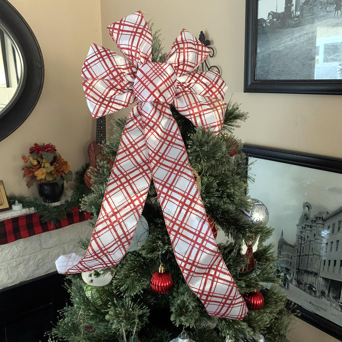 decorative-christmas-tree-topper