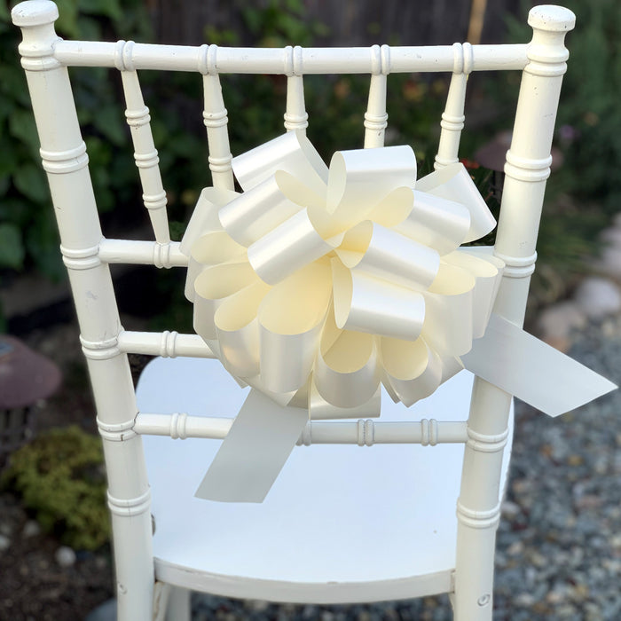 chair-ivory-bows-for-garden-wedding