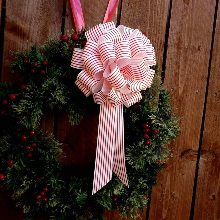white-and-red-striped-christmas-decoration-bows