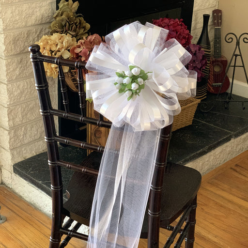 large-white-pew-bows-with-roses
