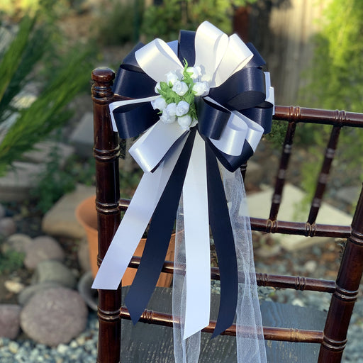 navy-blue-and-white-wedding-bows
