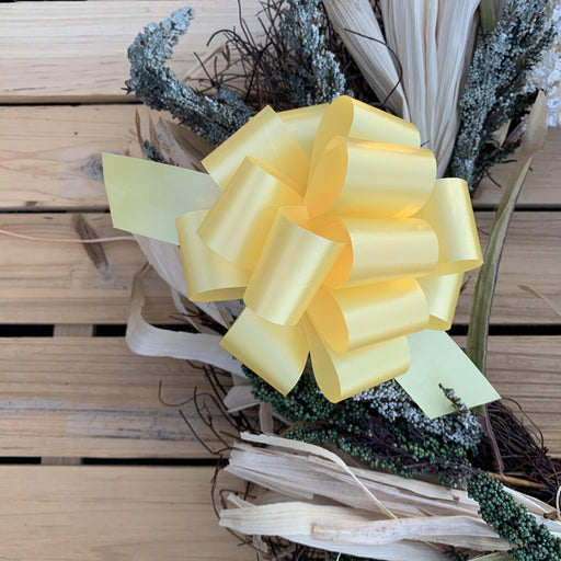 yellow-gift-wrapping-bows